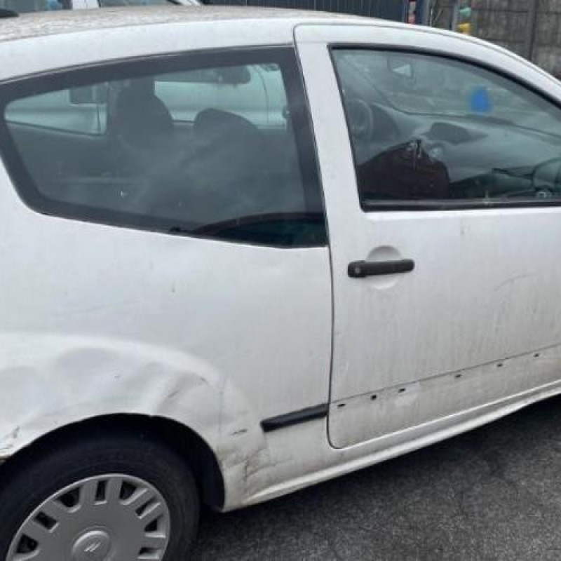 Feu arriere principal droit (feux) CITROEN C2 Photo n°13
