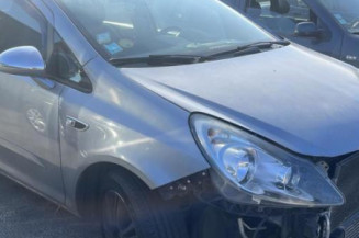 Boite de vitesses OPEL CORSA D