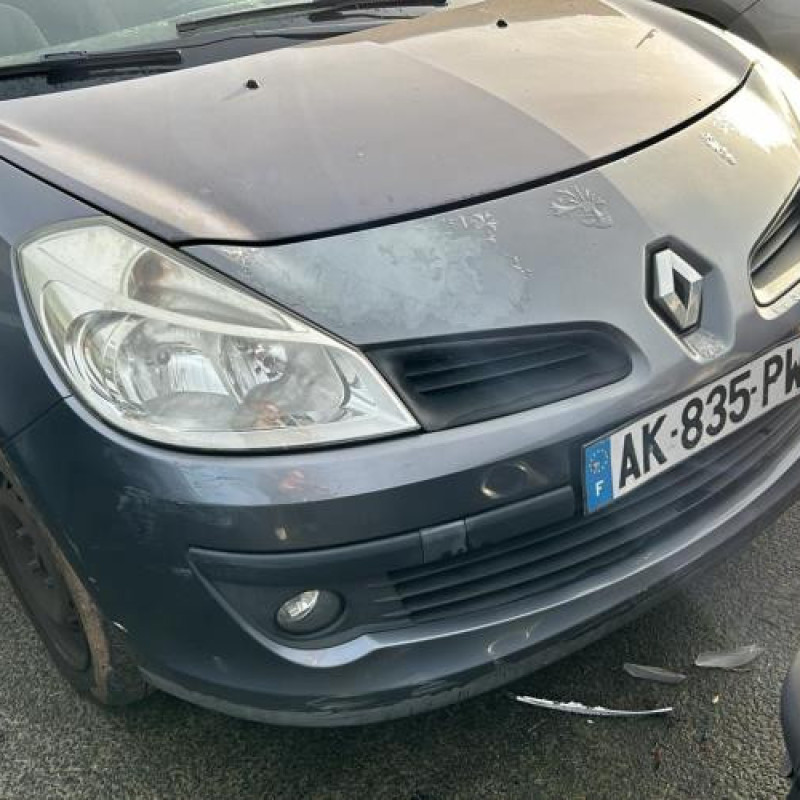 Boite de vitesses RENAULT CLIO 3 Photo n°2