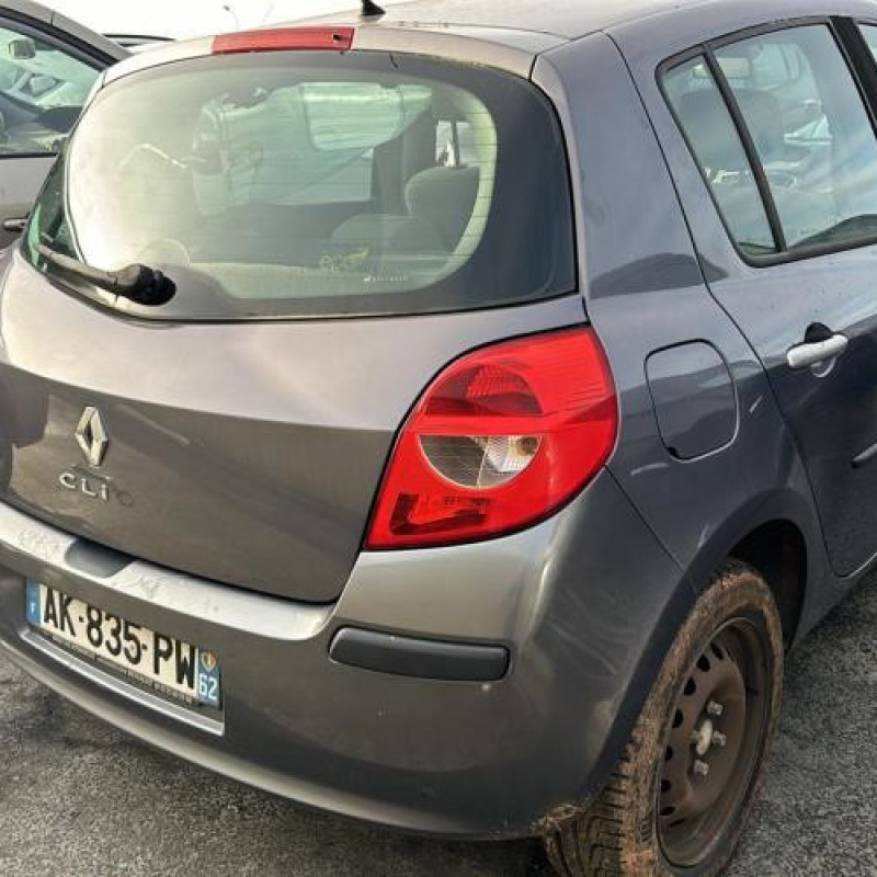 Boite de vitesses RENAULT CLIO 3 Photo n°8