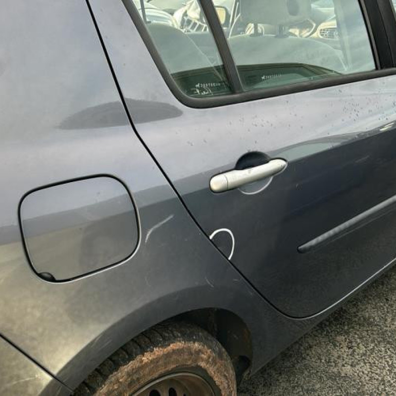 Boite de vitesses RENAULT CLIO 3 Photo n°10