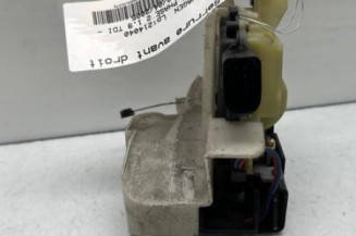 Serrure avant droit VOLKSWAGEN PASSAT 4
