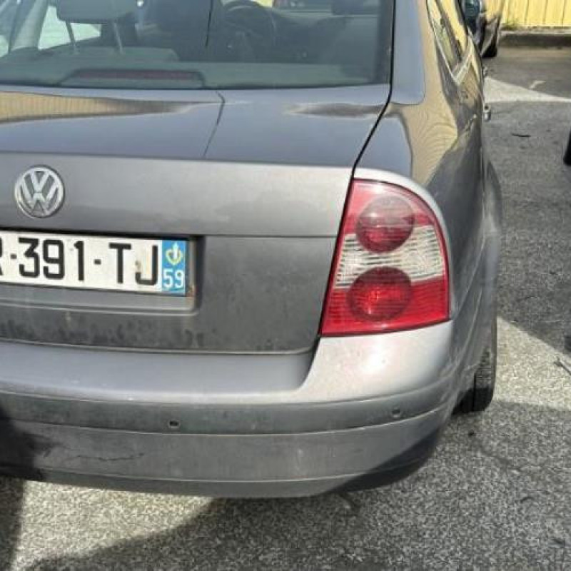 Serrure avant droit VOLKSWAGEN PASSAT 4 Photo n°14