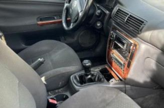 Serrure avant droit VOLKSWAGEN PASSAT 4