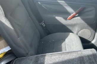 Serrure avant droit VOLKSWAGEN PASSAT 4