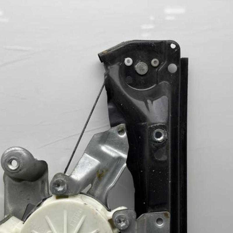 Leve vitre electrique avant droit FORD FOCUS 1 Photo n°3