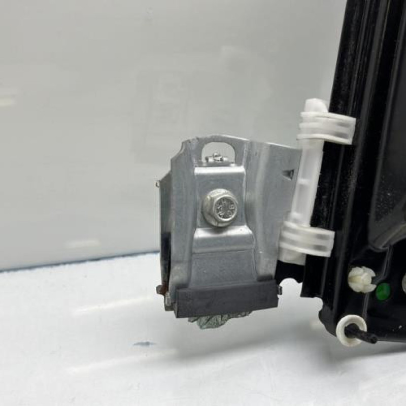 Leve vitre electrique avant droit FORD FOCUS 1 Photo n°6