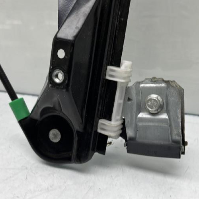 Leve vitre electrique avant droit FORD FOCUS 1 Photo n°7