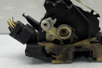 Serrure avant droit FORD FOCUS 1