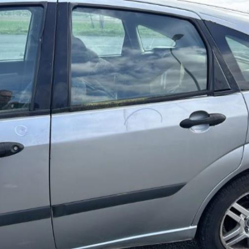 Serrure avant droit FORD FOCUS 1 Photo n°12