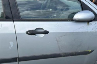 Serrure avant droit FORD FOCUS 1