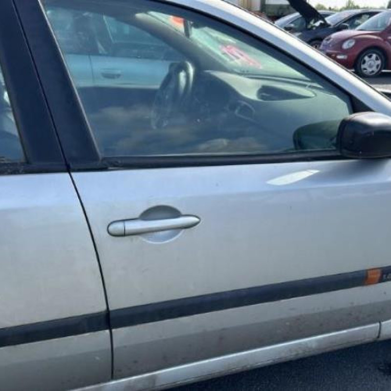 Leve vitre electrique arriere droit RENAULT LAGUNA 2 Photo n°14