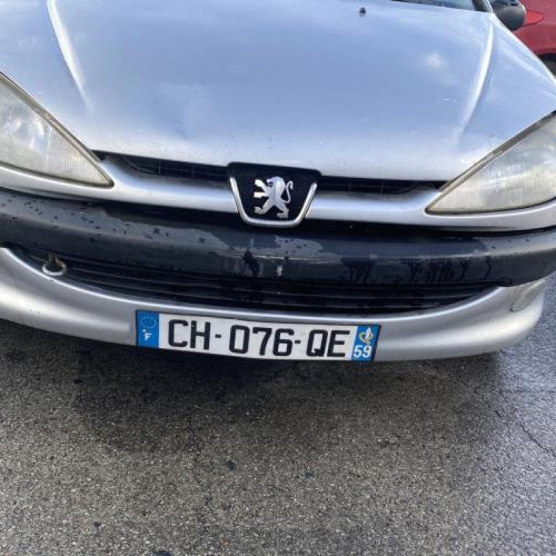 Anti brouillard arriere PEUGEOT 206 Photo n°19