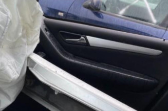 Feu arriere principal gauche (feux) MERCEDES CLASSE B 245