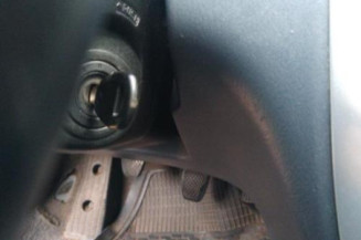 Leve vitre electrique avant droit HONDA HR-V 1