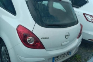 Boite de vitesses OPEL CORSA D