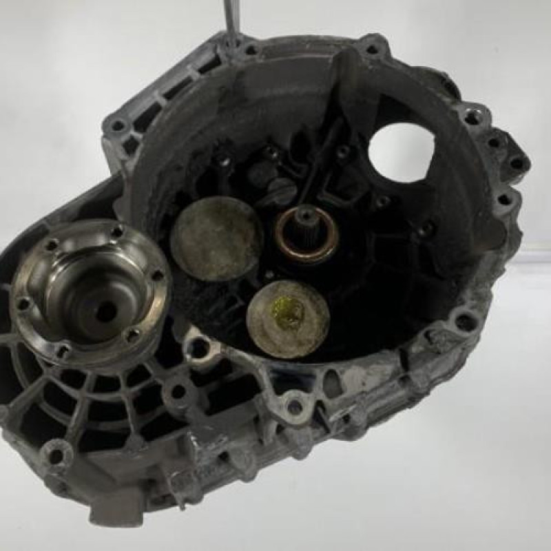 Boite de vitesses VOLKSWAGEN PASSAT 5 Photo n°1