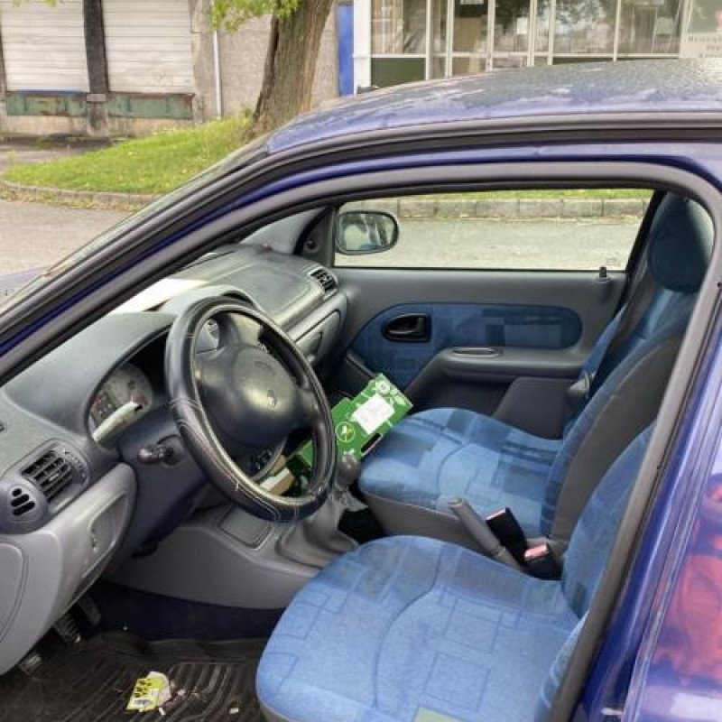 Serrure arriere droit RENAULT CLIO 2 Photo n°7
