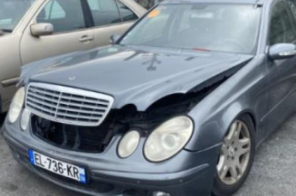 Serrure avant droit MERCEDES CLASSE E 211 Photo n°1