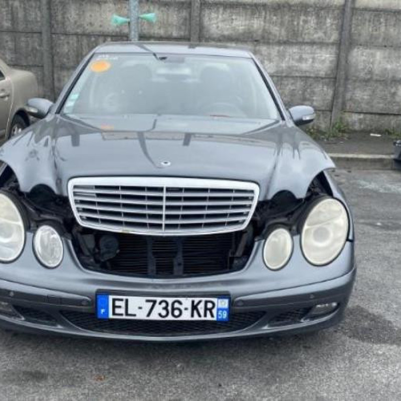 Serrure avant droit MERCEDES CLASSE E 211 Photo n°6