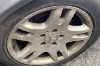 Serrure avant droit MERCEDES CLASSE E 211