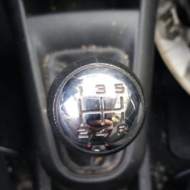 Ceinture arriere gauche CITROEN C3 2 Photo n°7