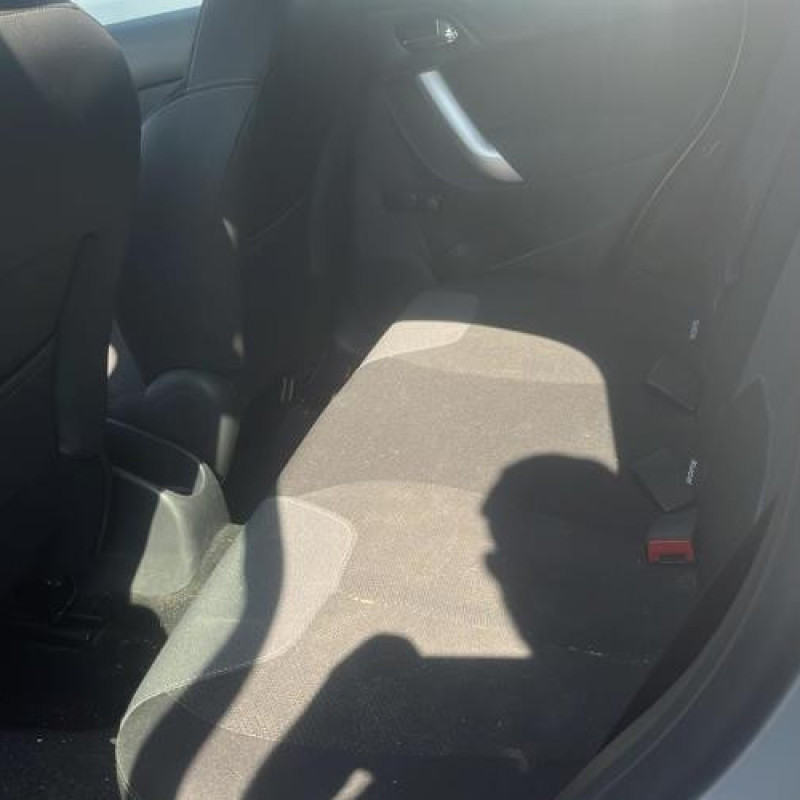 Ceinture arriere gauche CITROEN C3 2 Photo n°20