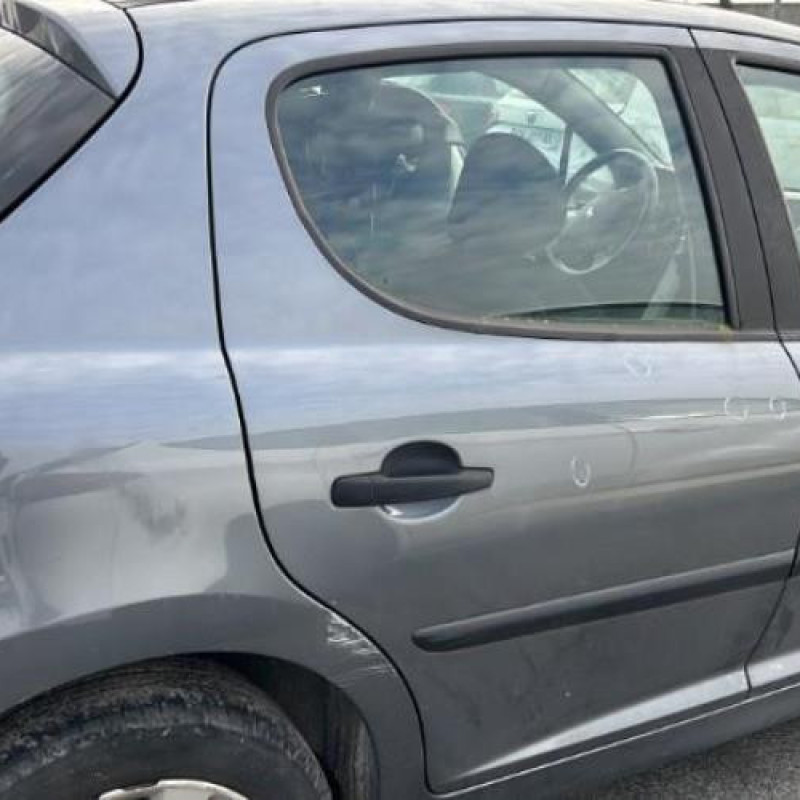 Boite de vitesses PEUGEOT 207 Photo n°8