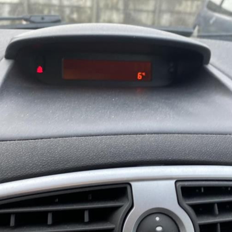 Boite de vitesses RENAULT CLIO 3 Photo n°6