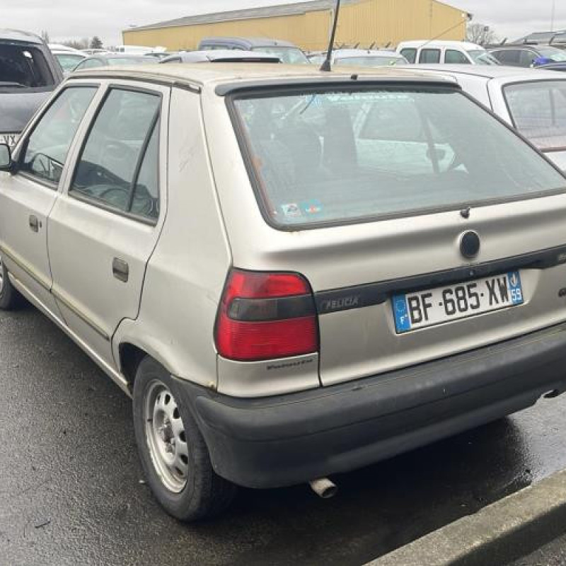 Boite de vitesses SKODA FELICIA Photo n°10