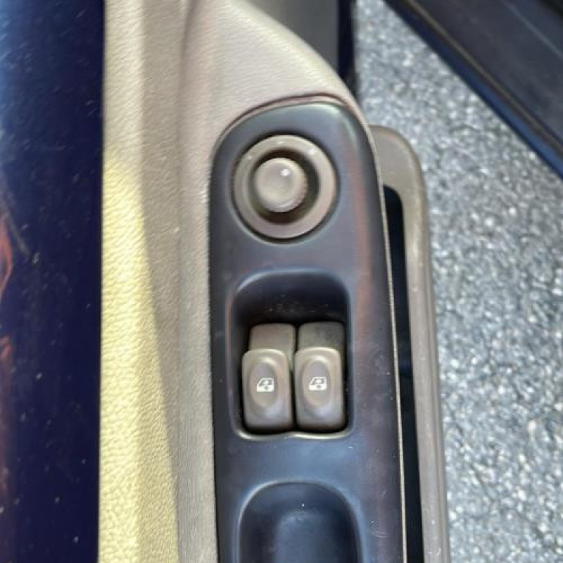Boite de vitesses RENAULT TWINGO 1 Photo n°7