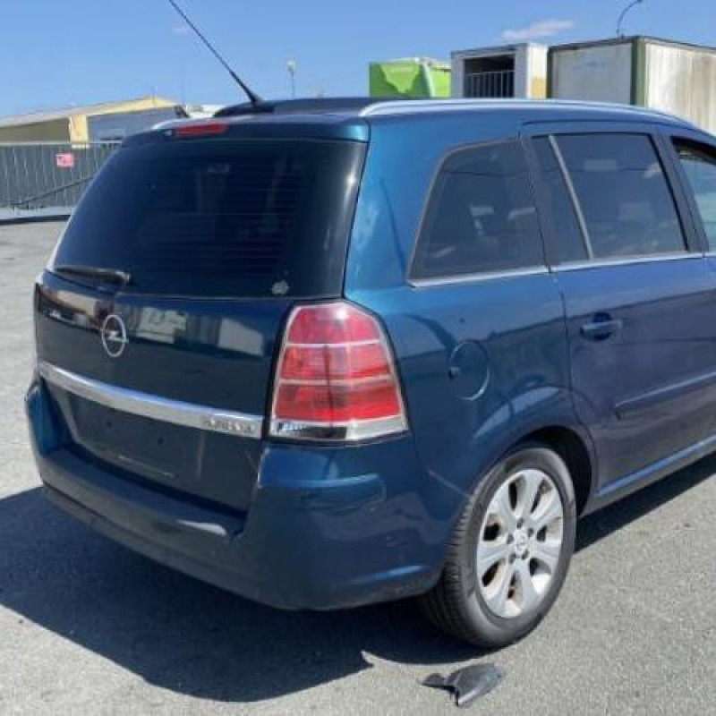 Boite a gants OPEL ZAFIRA B Photo n°3