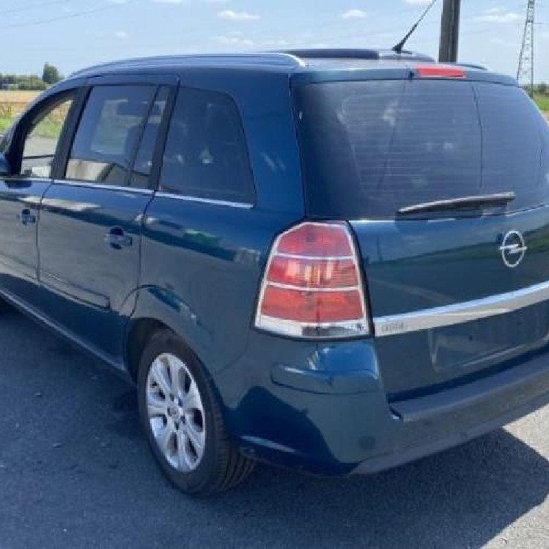 Boite a gants OPEL ZAFIRA B Photo n°4