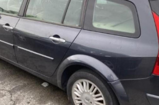 Bouton de coffre RENAULT MEGANE 2