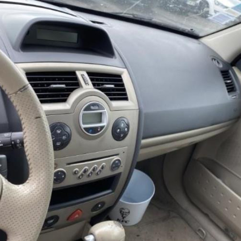 Leve vitre electrique arriere droit RENAULT MEGANE 2 Photo n°16
