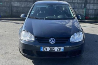 Moteur essuie glace arriere VOLKSWAGEN GOLF 5 Photo n°1