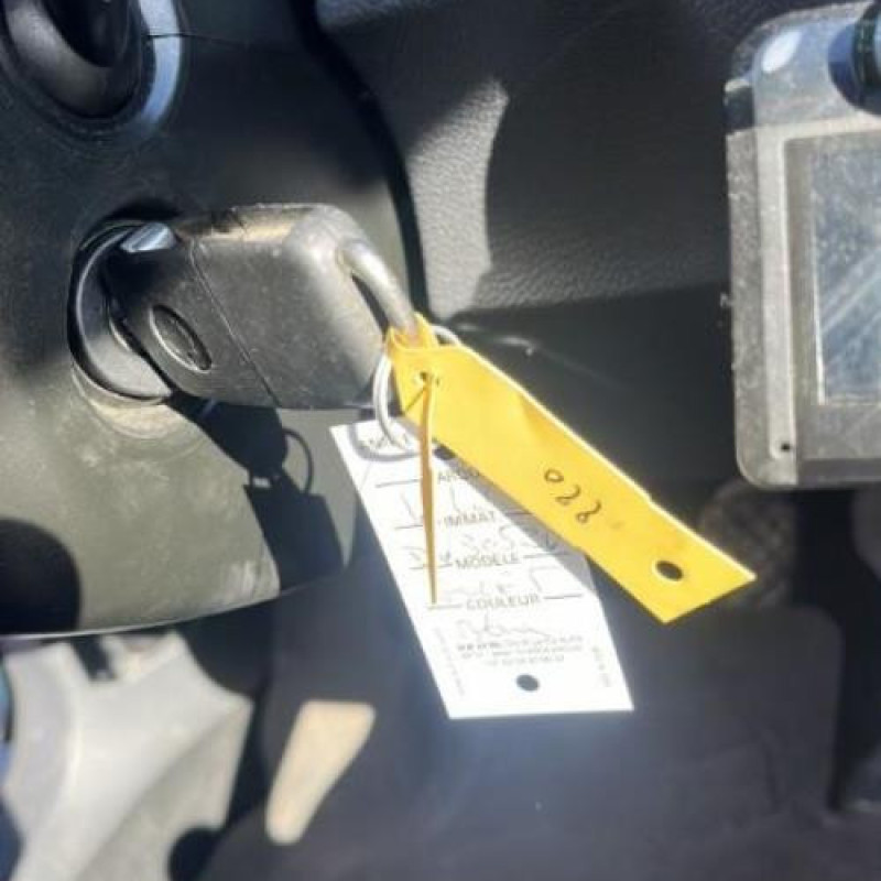 Moteur essuie glace arriere VOLKSWAGEN GOLF 5 Photo n°10