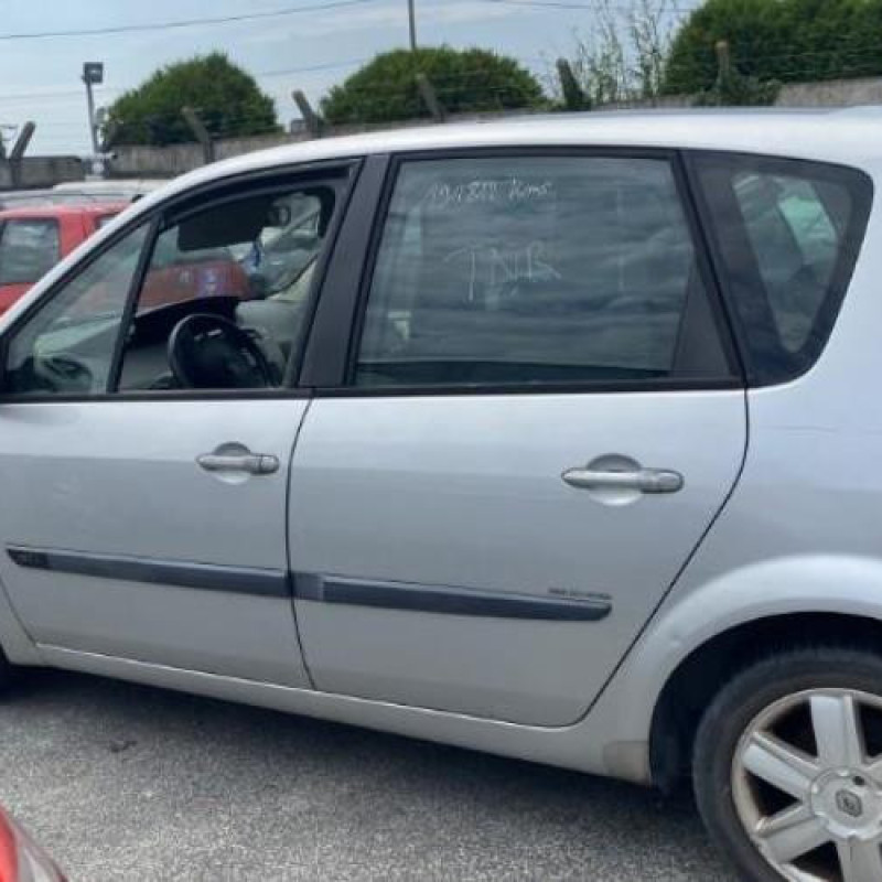 Pompe lave glace avant RENAULT SCENIC 2 Photo n°6