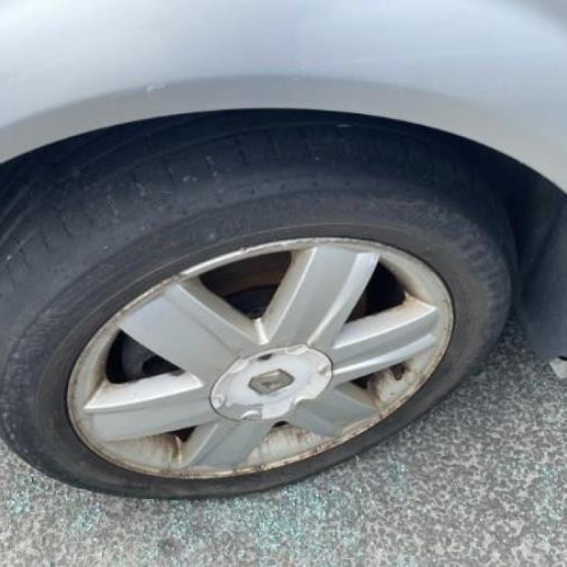 Pompe lave glace avant RENAULT SCENIC 2 Photo n°16