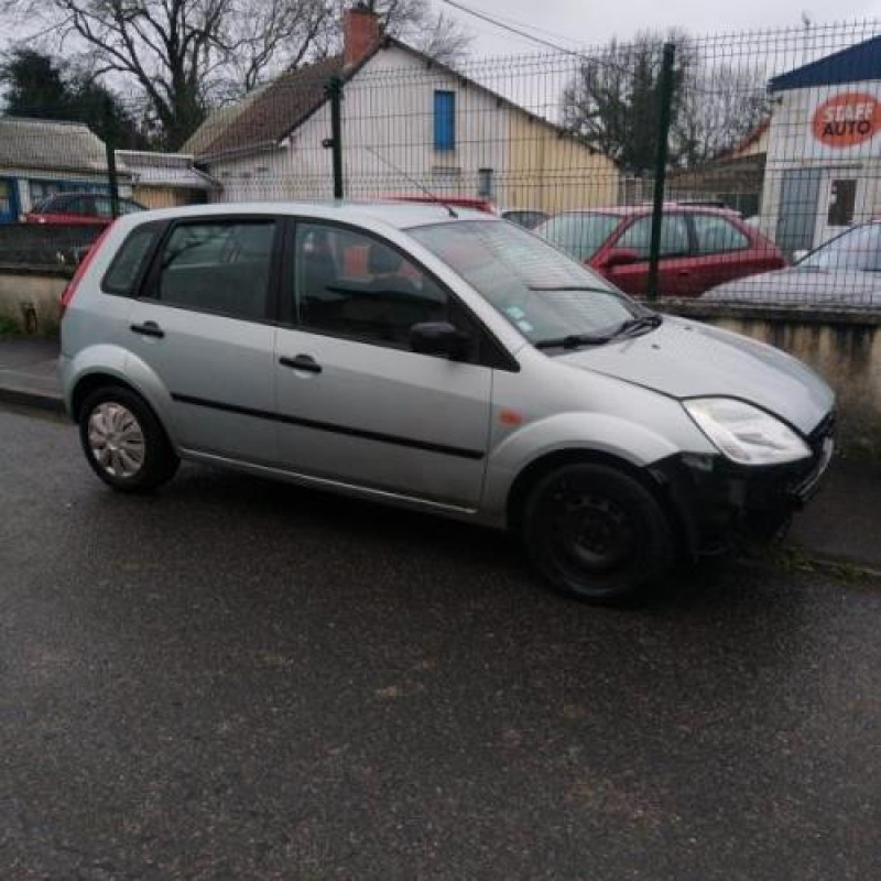 Boite de vitesses FORD FIESTA 5 Photo n°6