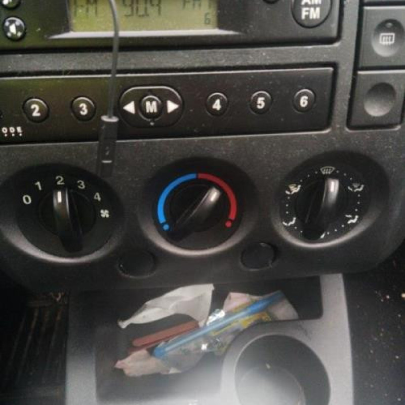 Boite de vitesses FORD FIESTA 5 Photo n°12