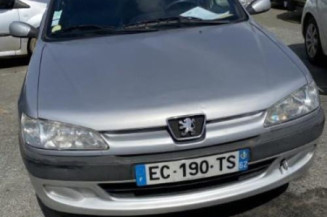 Boite de vitesses PEUGEOT 306 Photo n°1