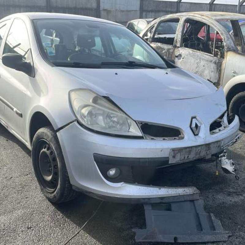Boite de vitesses RENAULT CLIO 3 Photo n°2