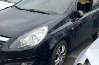 Boite de vitesses OPEL CORSA D