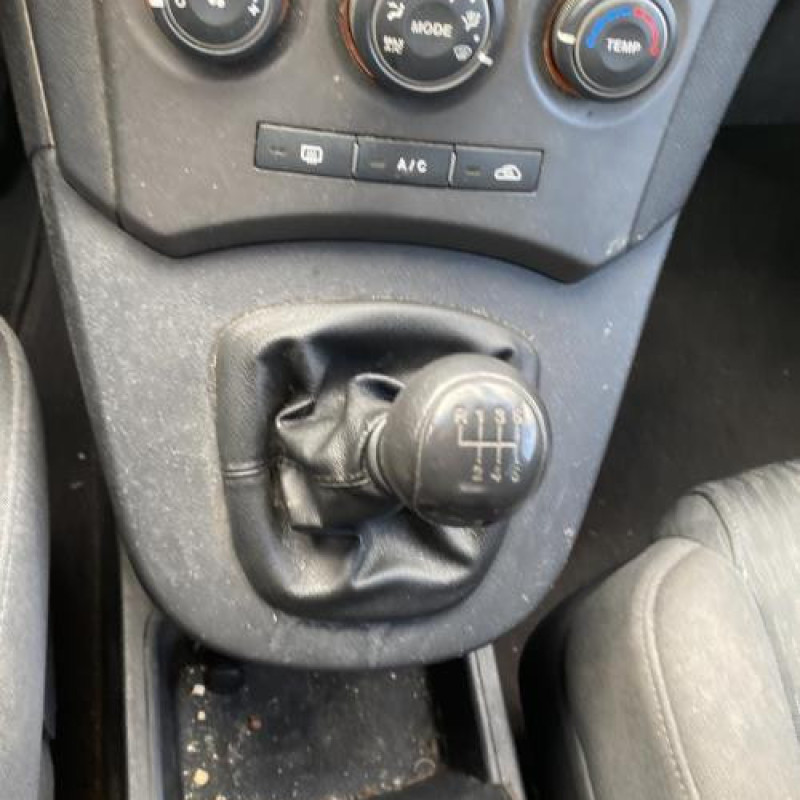 Boite de vitesses KIA CARENS 3 Photo n°9