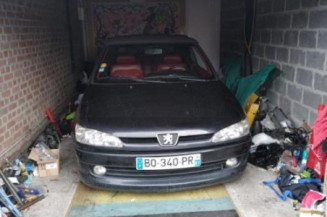 Boite de vitesses PEUGEOT 306 Photo n°1