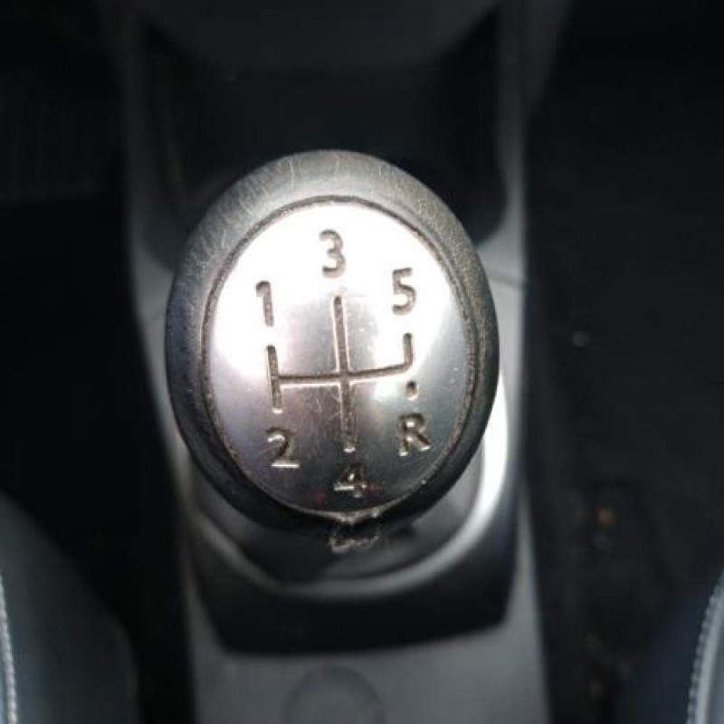 Boite de vitesses RENAULT CLIO 3 Photo n°12