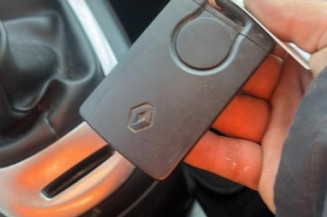 Aile avant droit RENAULT GRAND SCENIC 3