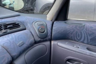 Porte arriere droit RENAULT ESPACE 3