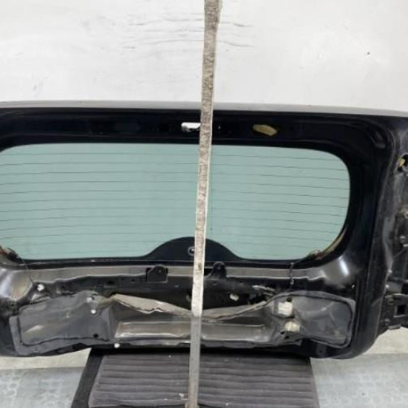 Malle/Hayon arriere NISSAN CUBE Photo n°8